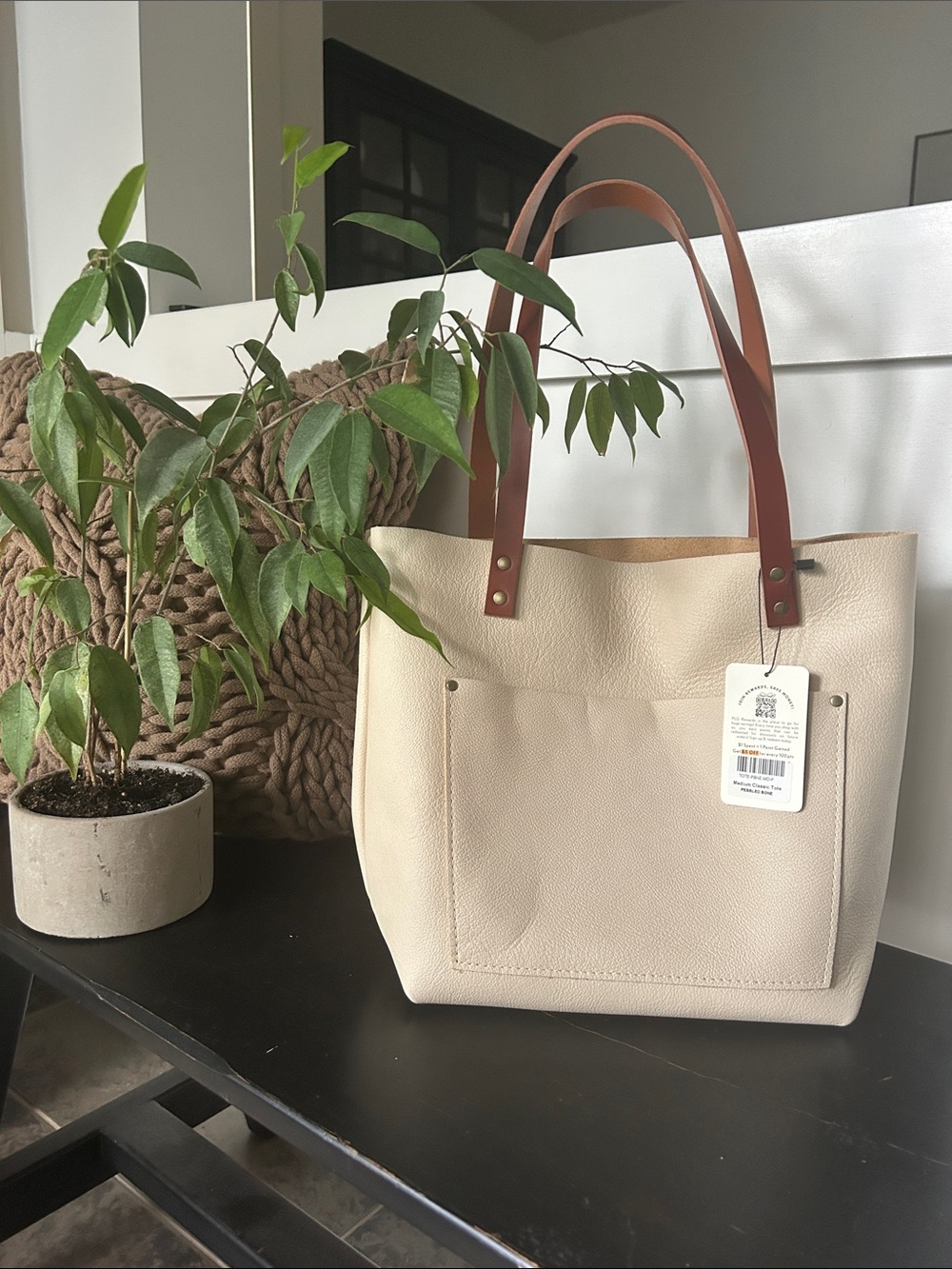 Portland Leather Medium Classic Tote BNWT